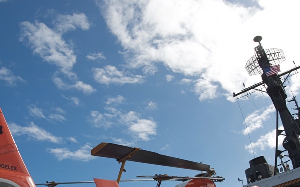 Preparing helicopter for operation