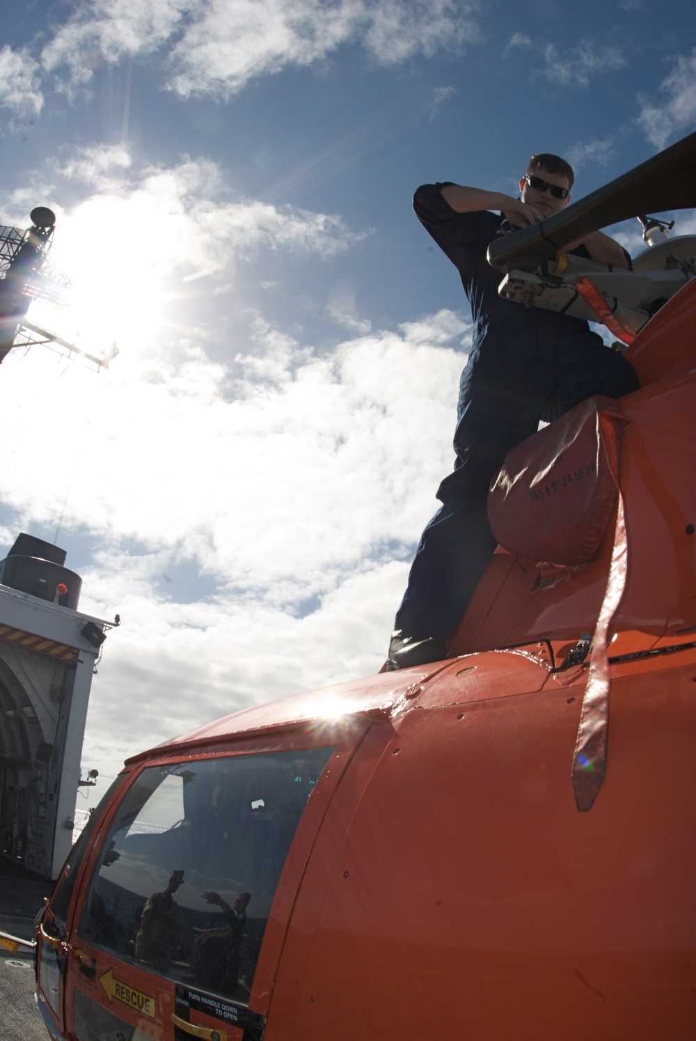Preparing helicopter for operation