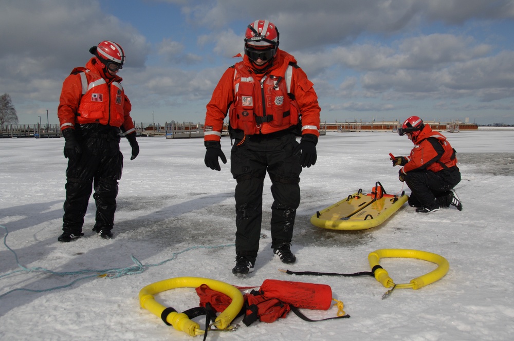 Ice Rescue Training in Sandusky