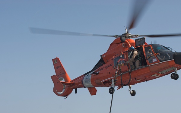 Helicopter in-flight refueling runs