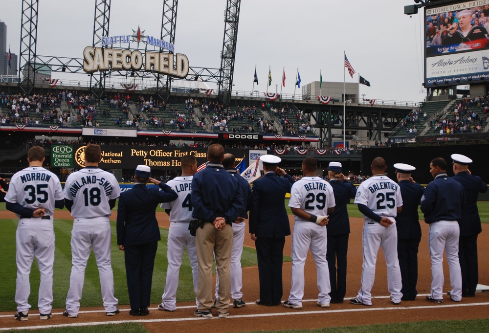 DVIDS Images Seattle Mariners Armed Forces Appreciation Night