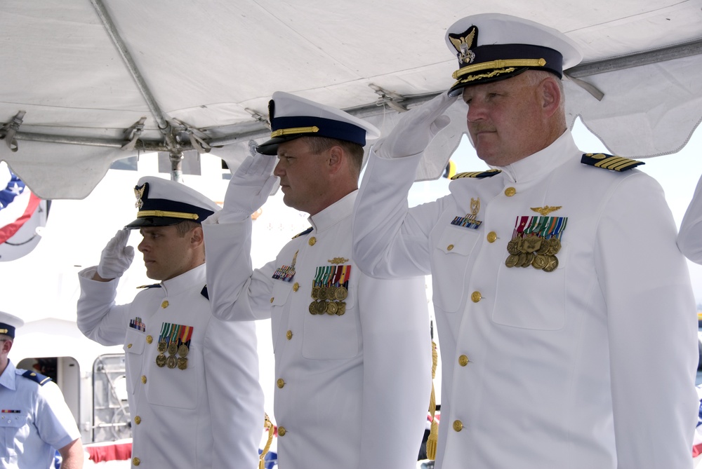 Cutter Edisto change of command