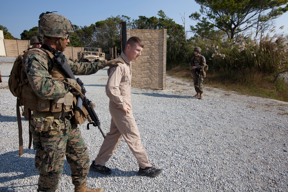 Combat scenarios challenge Marines during Chromite