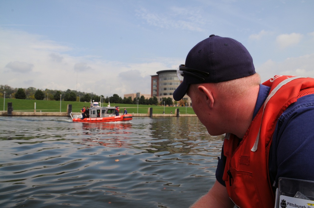 Pittsburgh Summit security patrol