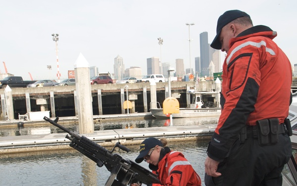25-foot response boat