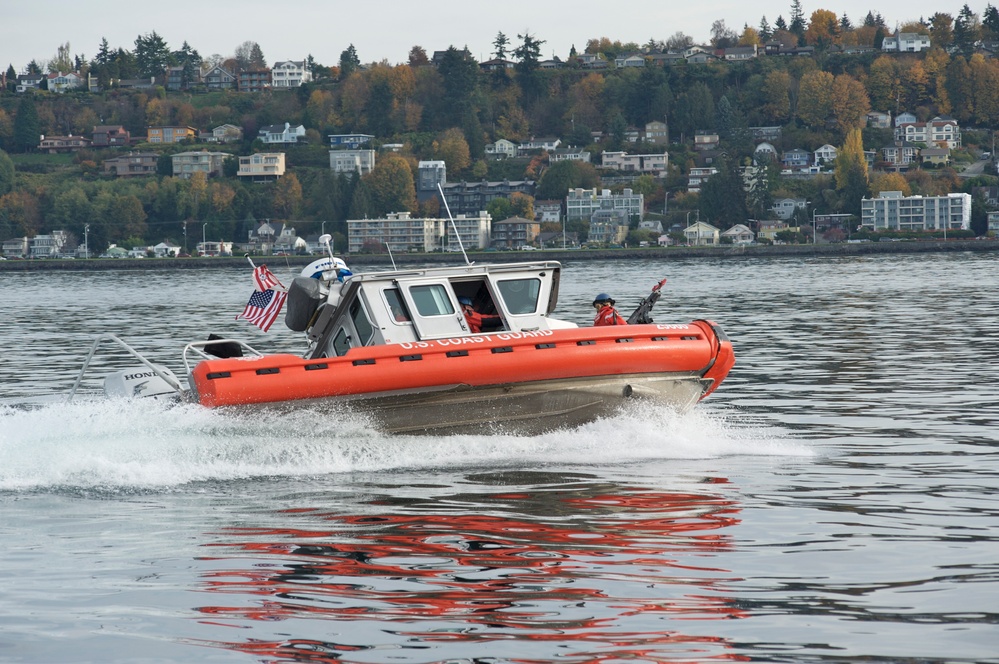 25-foot response boats