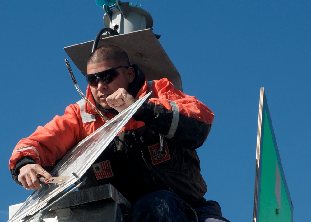 Solar powered navigation