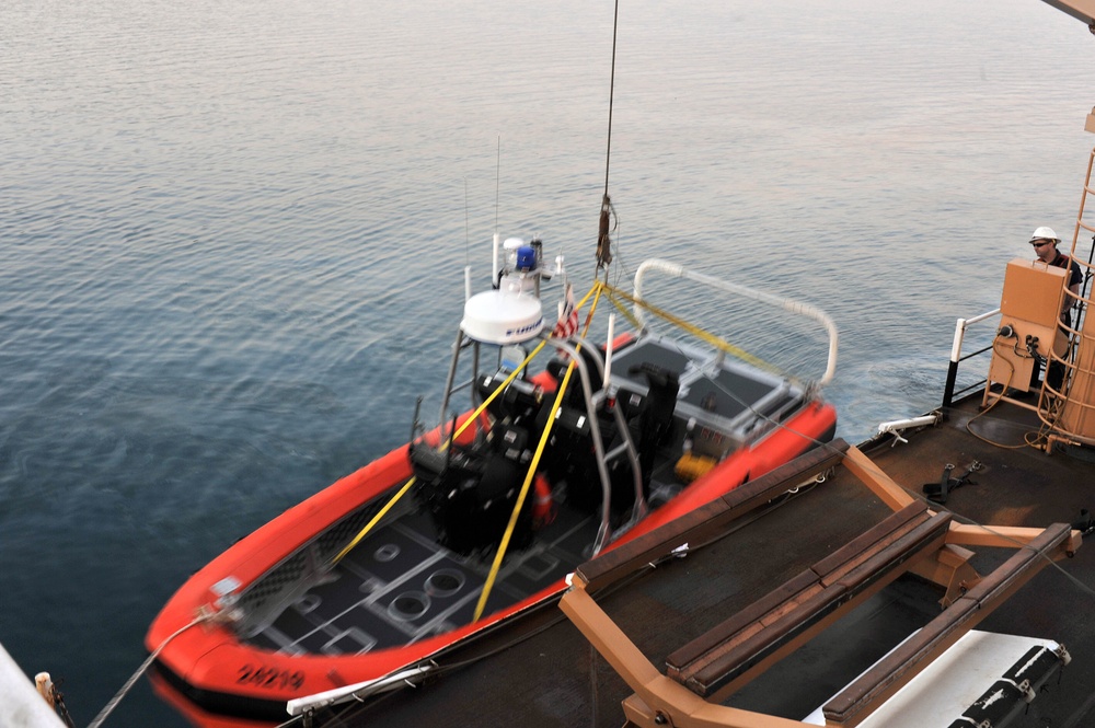 Coast Guard Cutter Oak crewmember deploys small boat