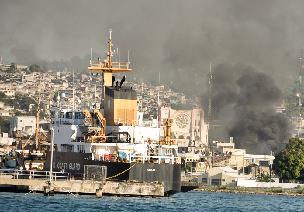Oak in Port-au-Prince