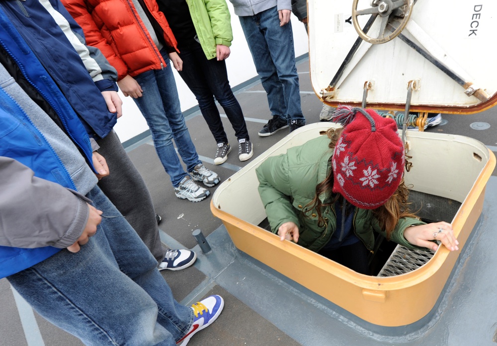 Coast Guard Cutter Sturgeon Bay participates in Partnership in Education program