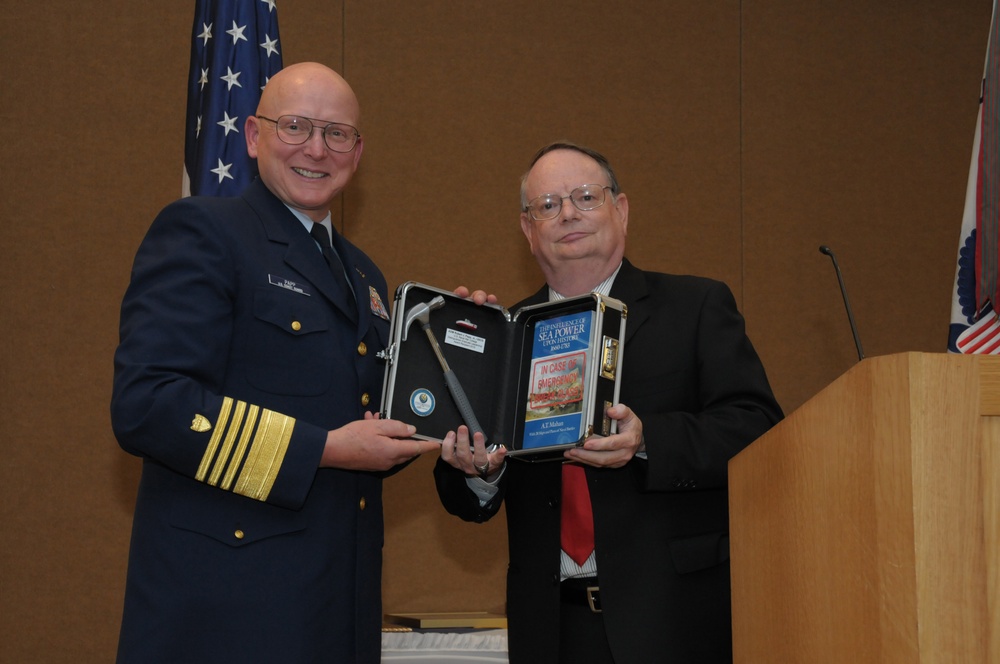 Adm. Papp 2010 Naval War College honoree