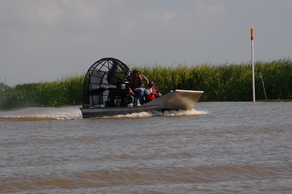 U.S. Fish and Wildlife monitor oil spill