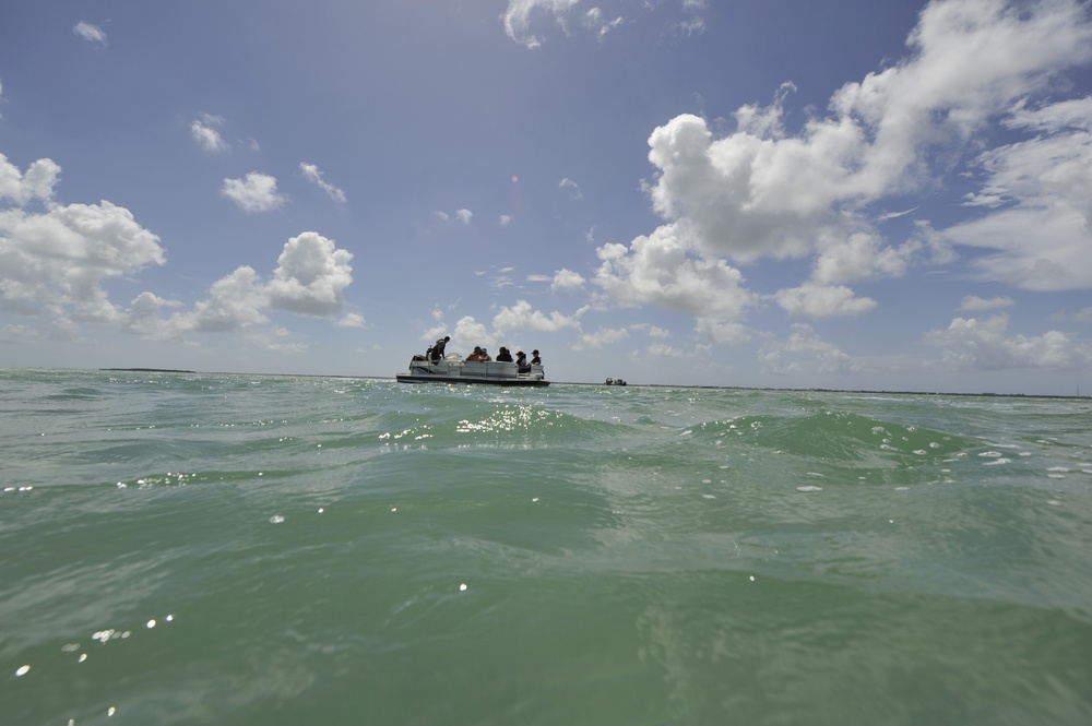 Upper Cross Bank and North Nest Key