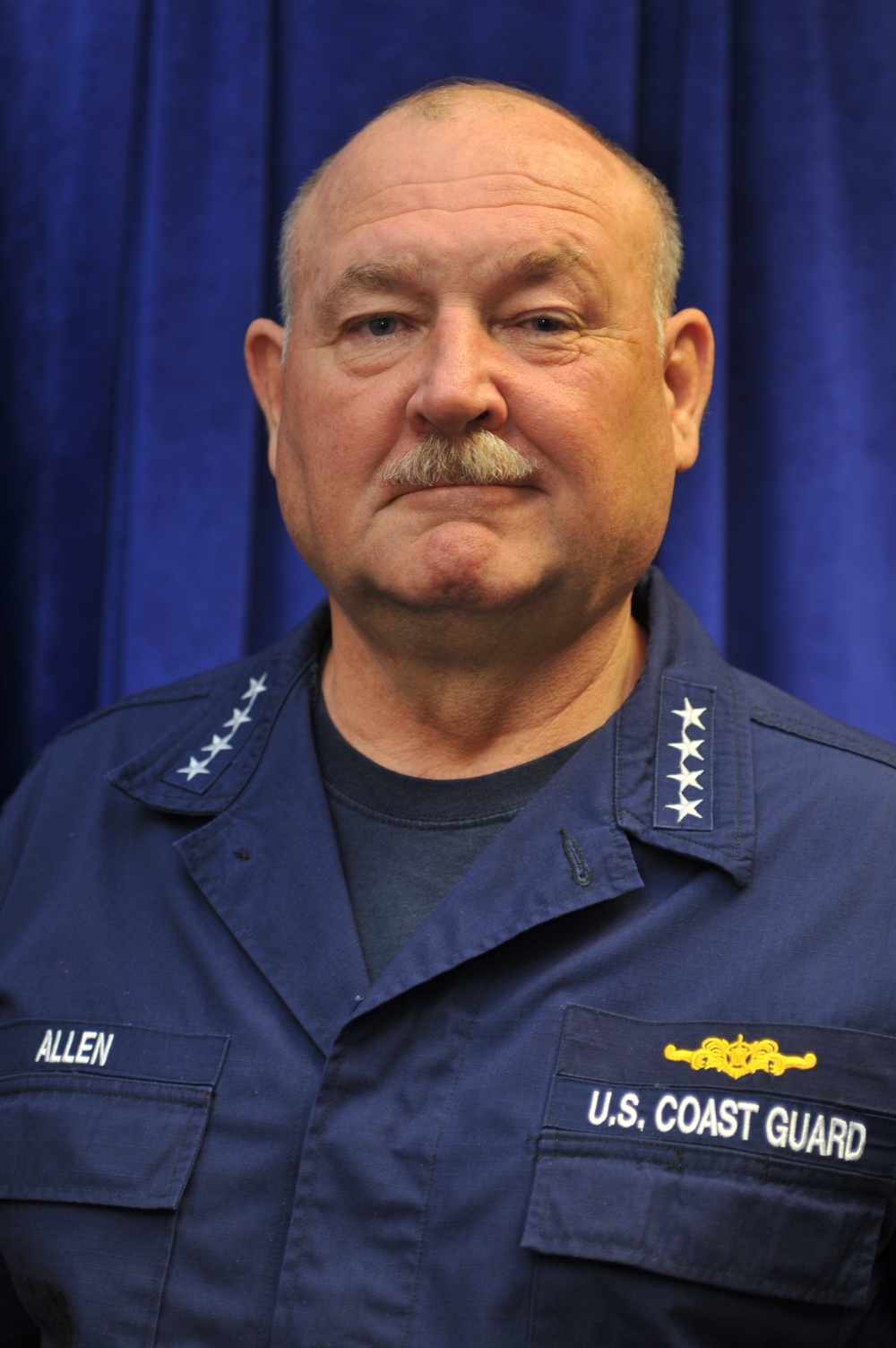 Adm. Thad Allen visits Deepwater Horizon oil spill response Unified Area Command