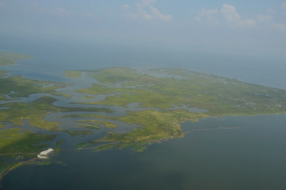 Lake Borgne boomed