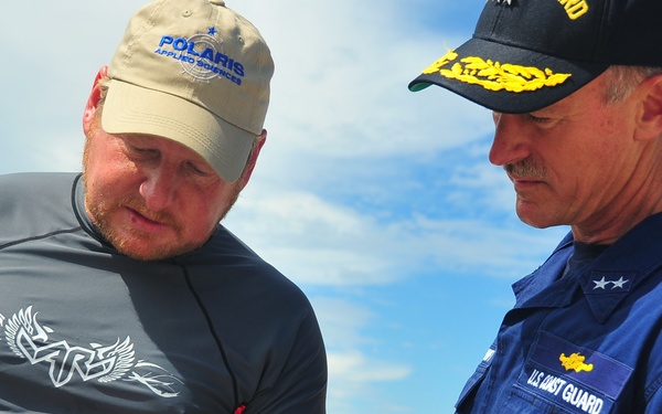 Federal On Scene Coordinator Views SCAT Operations