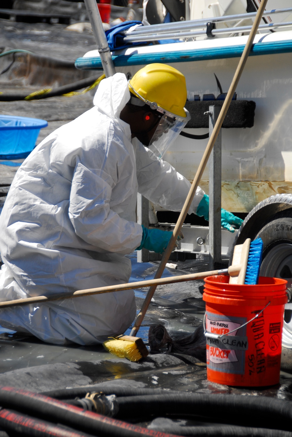 Decontamination facility lafitte