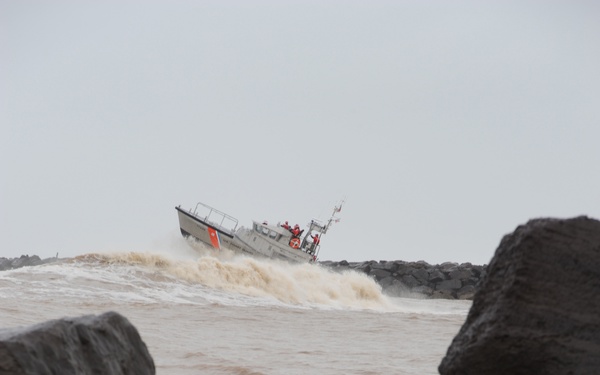 MLB training umpqua river