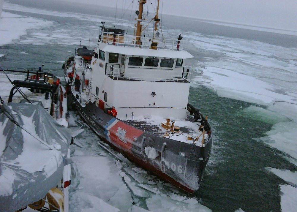 Morro Bay rescues snowmobiler