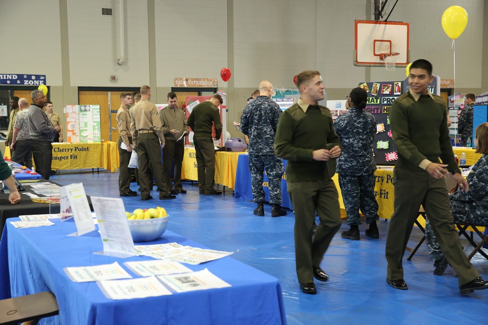 Health Fair educates Marines, Sailors, families