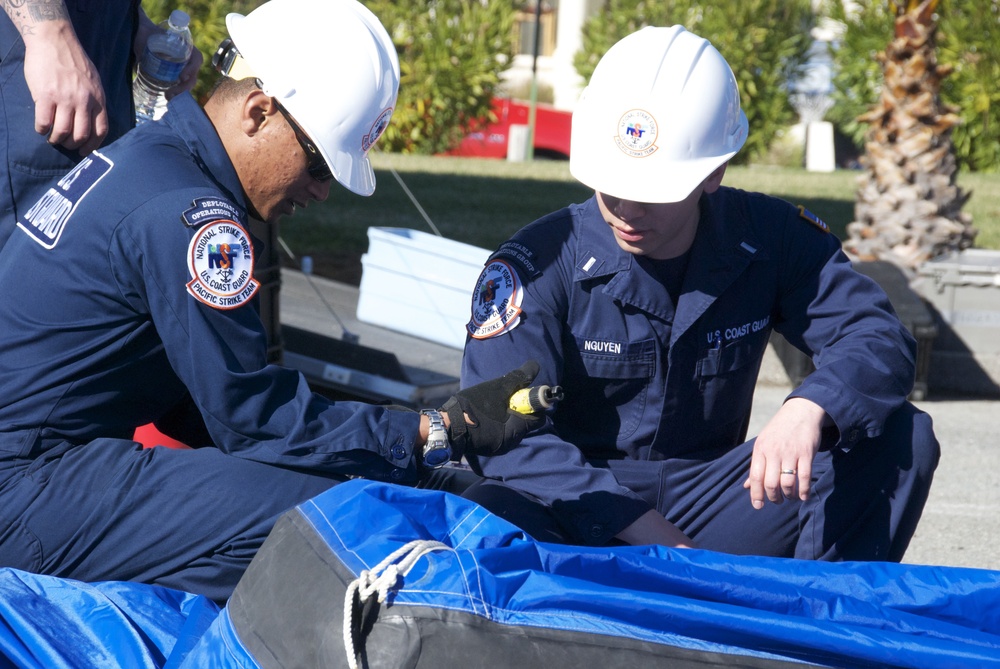 Week in the Life of the Coast Guard - Pacific Strike Team