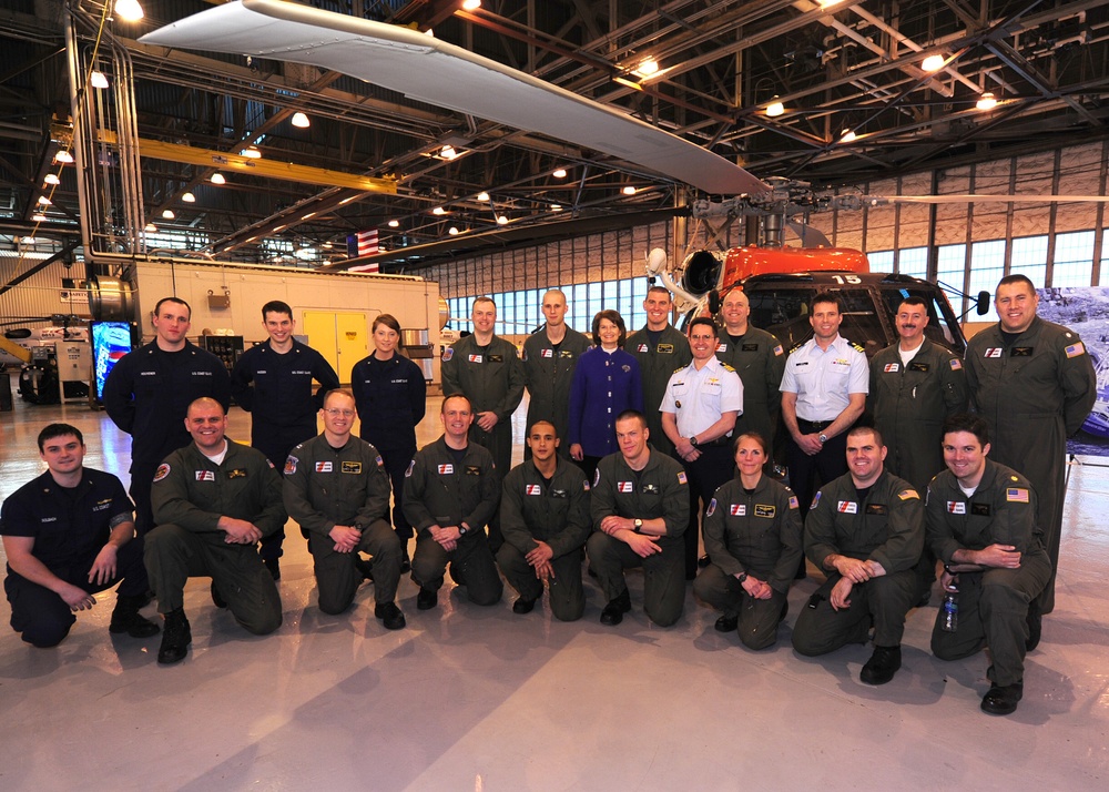 Sen. Lisa Murkowski visits Kodiak-based rescue helicopter crews