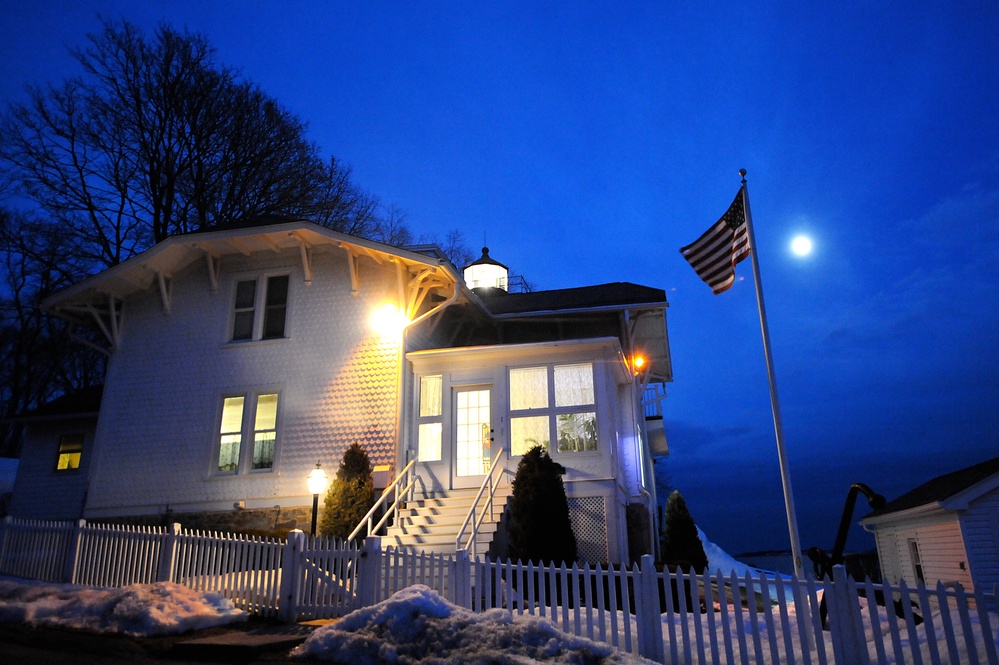 Coast Guard Commandant Adm. Bob Papp