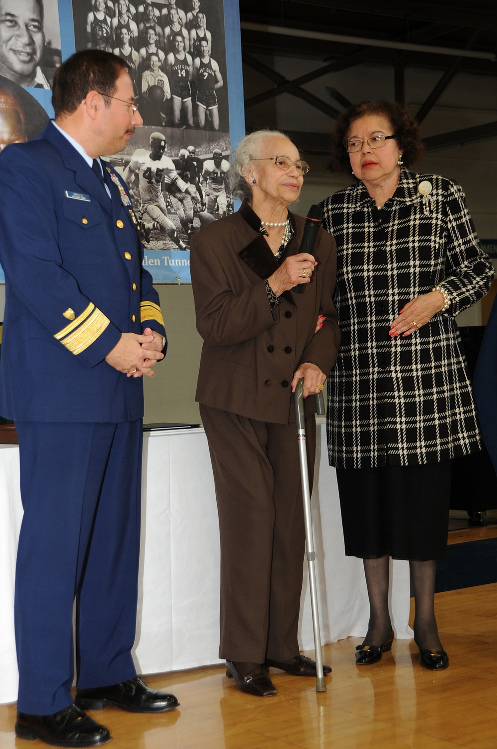 Emlen Tunnell gym naming ceremony