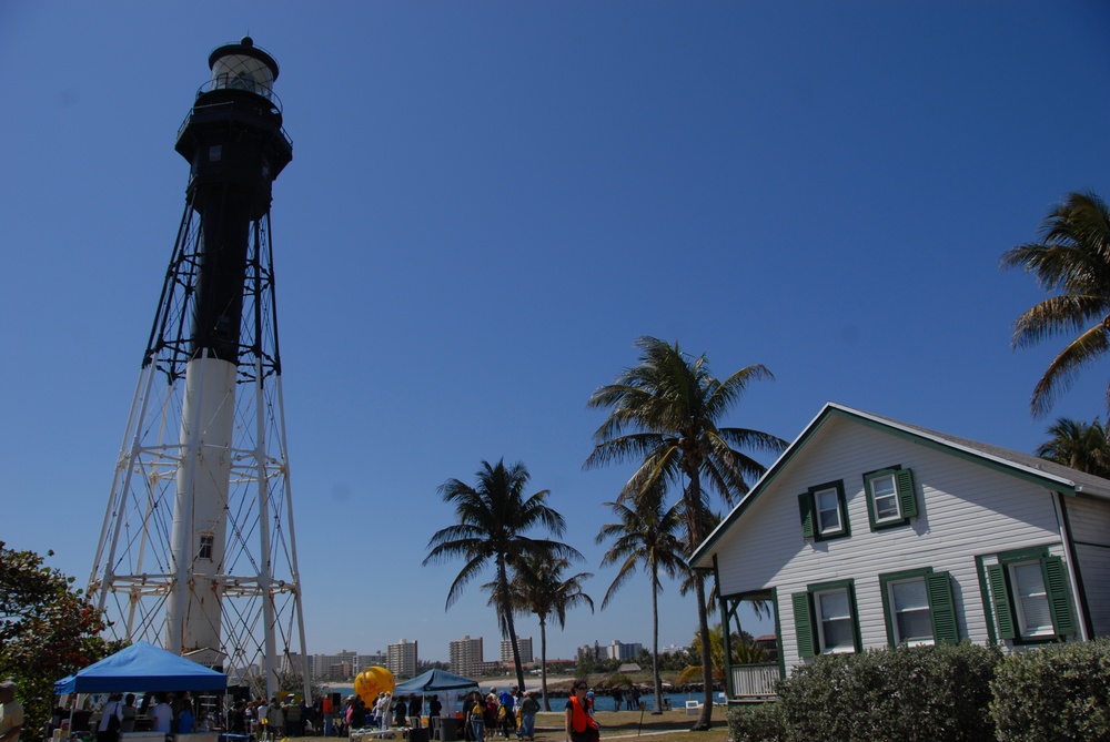 Hillsboro Lighthouse Day