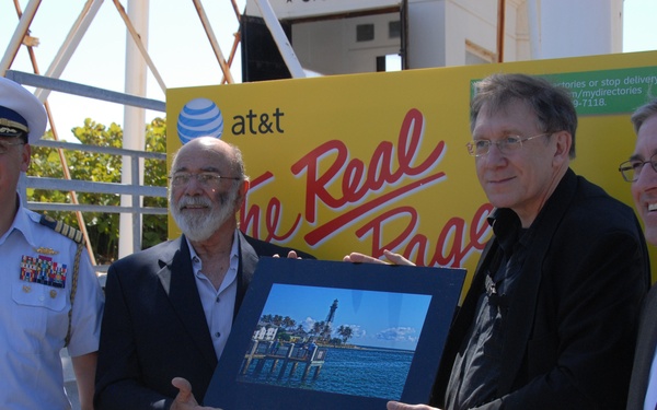 Original Image and Key Participants