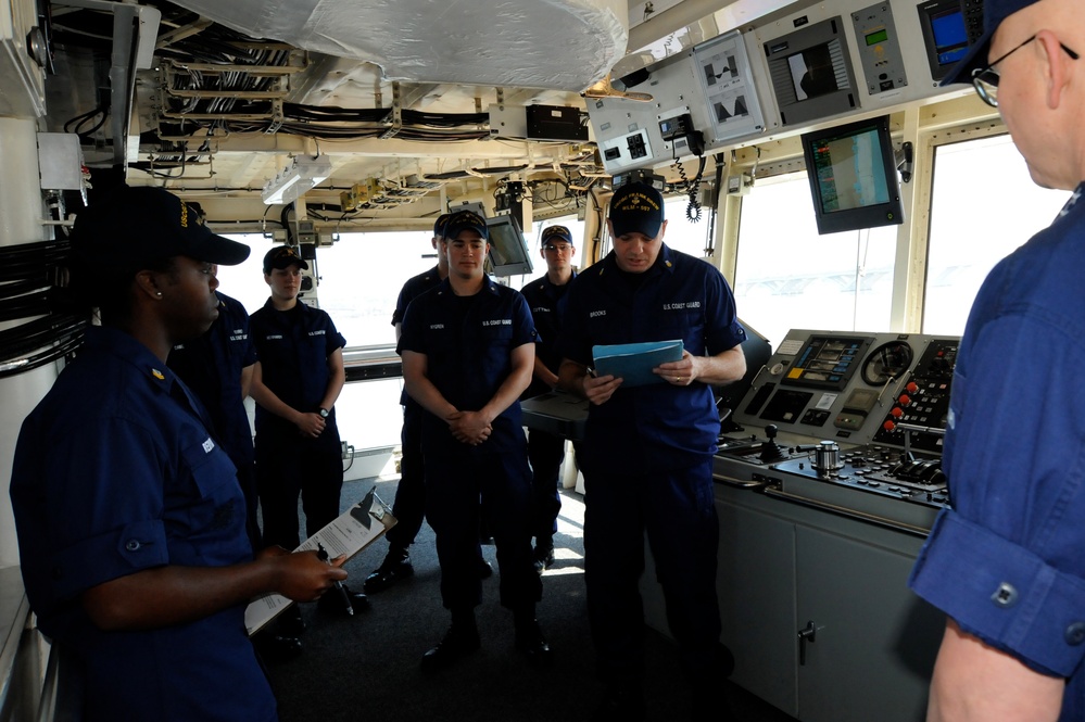 Coast Guard Commandant Adm. Bob Papp