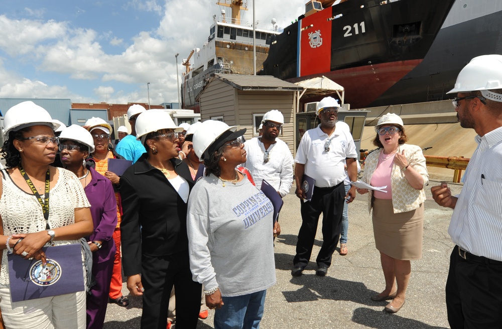 Maritime Industries Academy teachers visit Coast Guard Yard