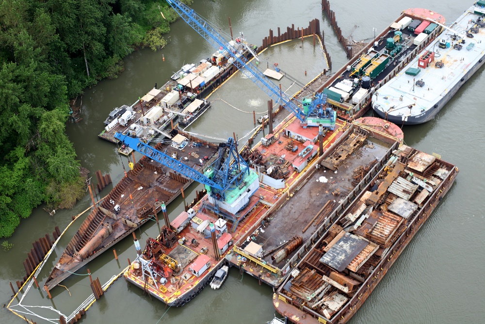 Flat Deck Barge Davy Crockett Overflight Upda