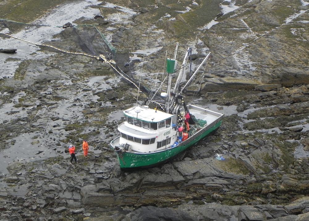 fishing vessel Sisiutl aground Portage Bay