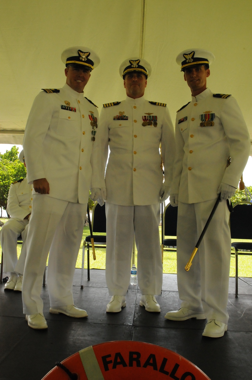 Coast Guard Cutters Farallon holds change of command ceremony