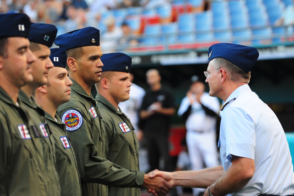 D7 Commander Recognizes Rescue Crew