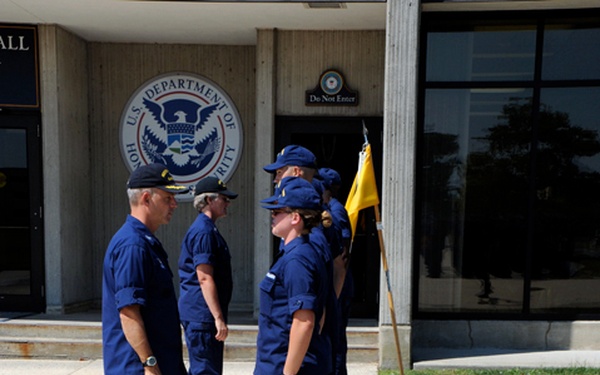 CO and MCPO with recruits