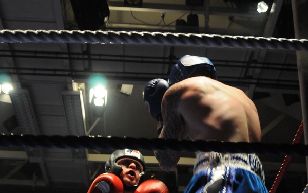 US airmen, UK fighters slug it out for charity