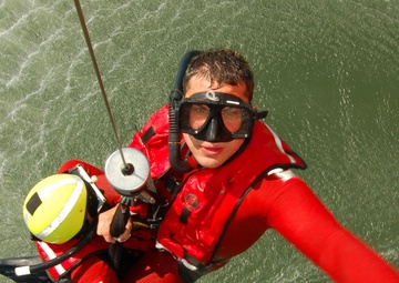 RESCUE SWIMMER TRAINING