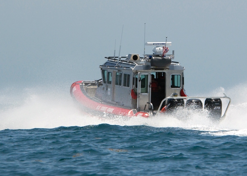 33-foot patrol boat