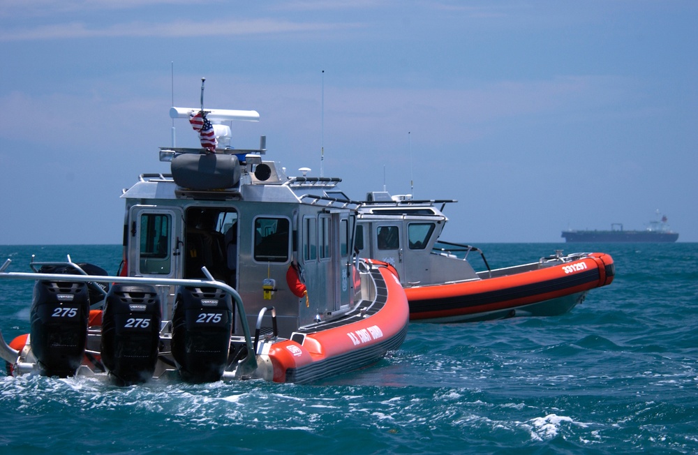 33-foot patrol boat