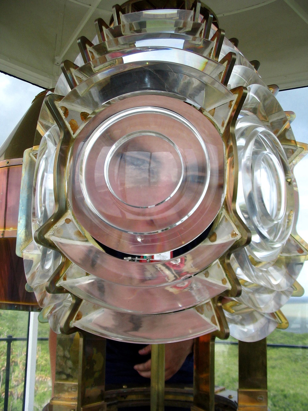 FRESNEL LENS