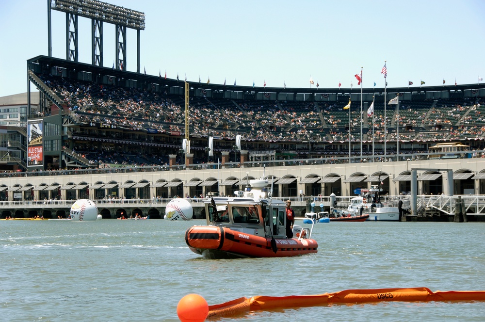 Maritime Safety and Security Team San Francisco in McCovey Cove