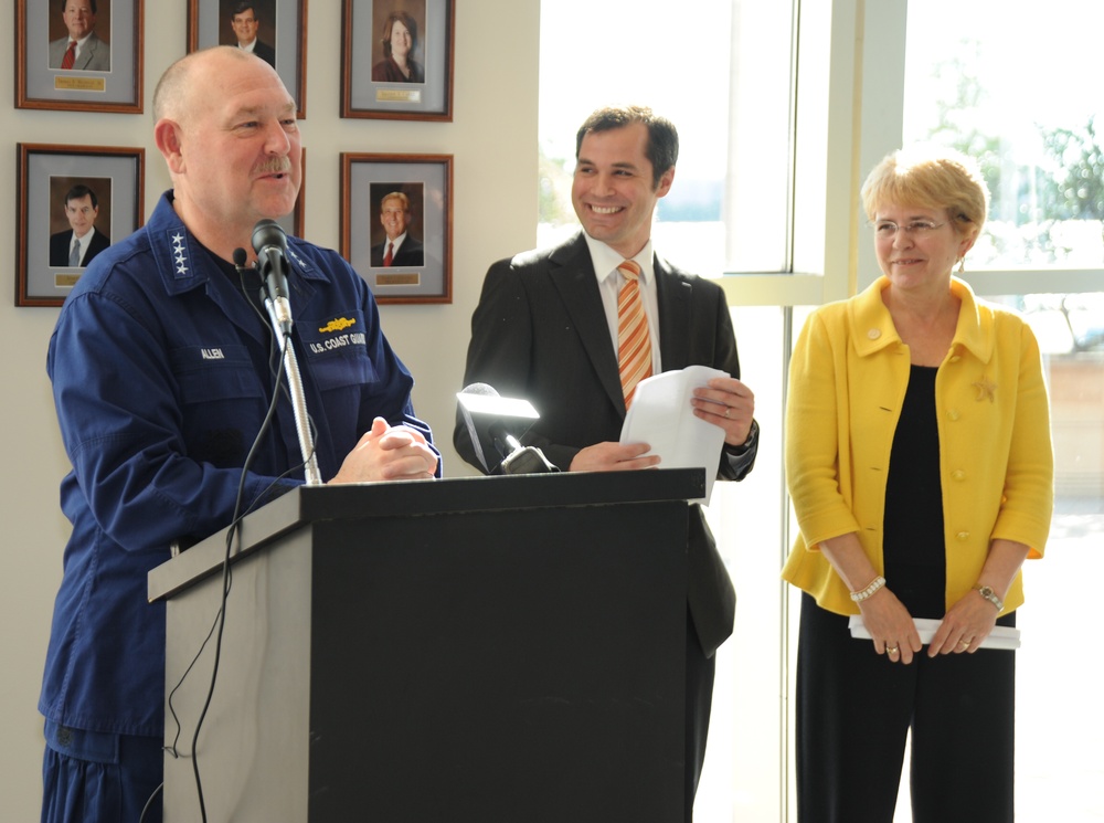 Commandant speaks at PORTS launching ceremony