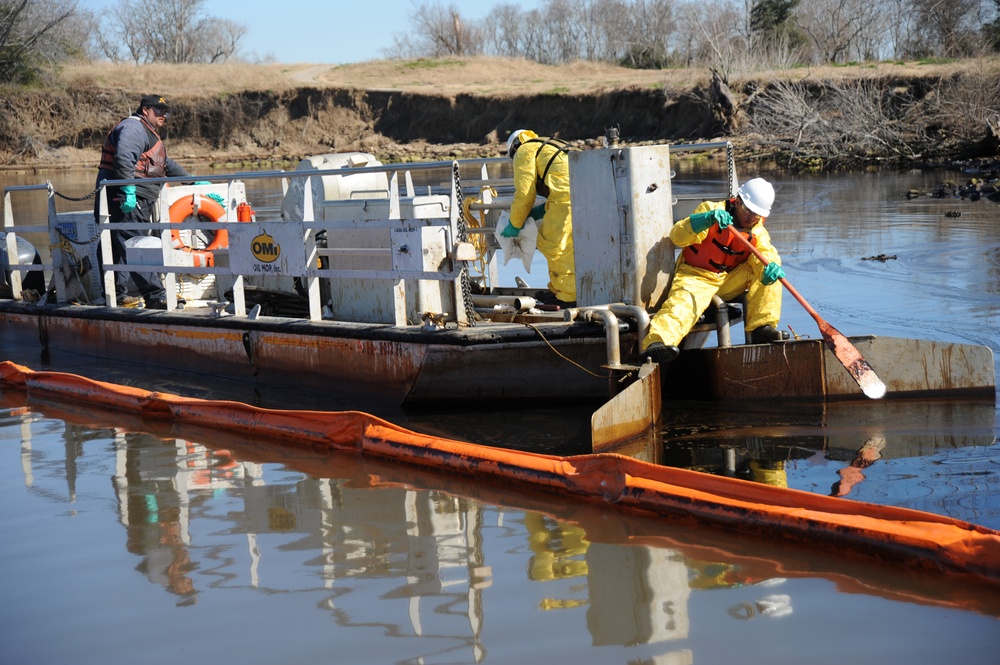 Port Aurthur Oil Spill Response