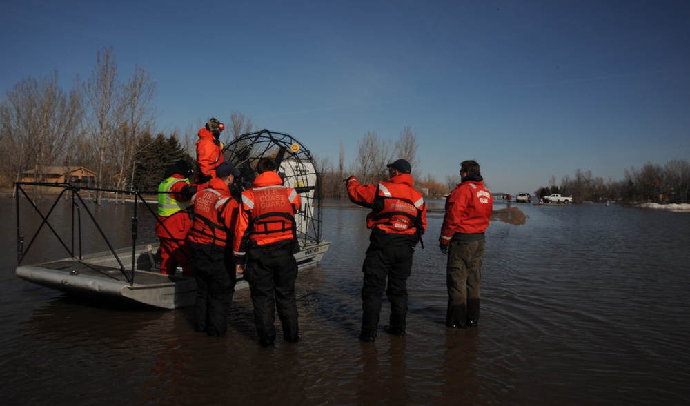 Flood responders conduct welfare checks
