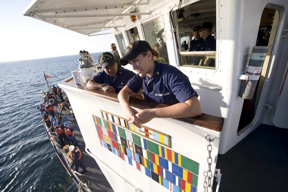 Coast Guard Cutter Forward conducts Africa Partnership Station mission
