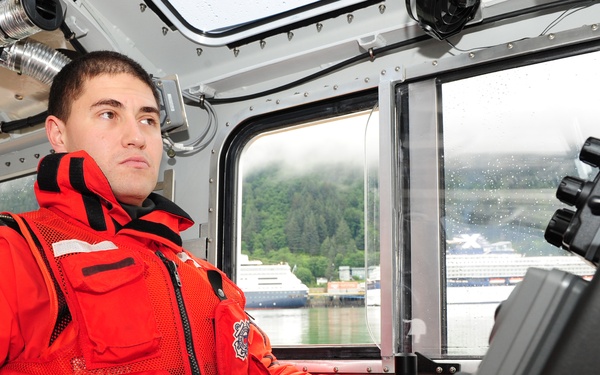 Station Juneau 45-foot RB-M