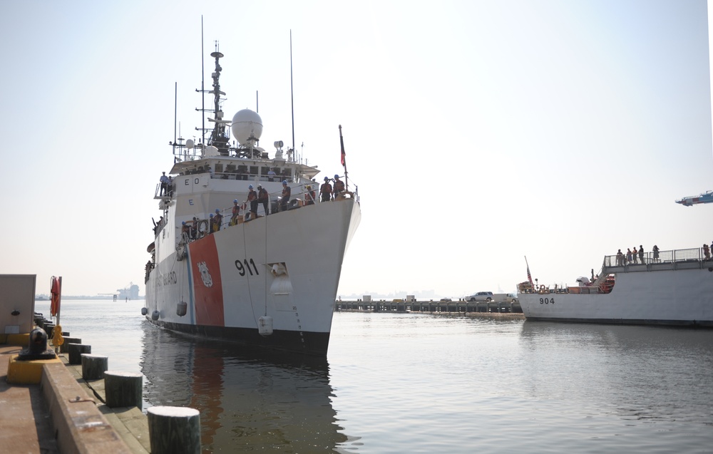USCGC Forward returns