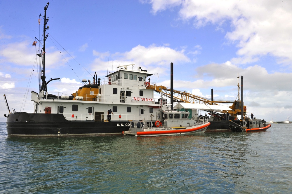 CGC HUDSON COLUMBUS DAY